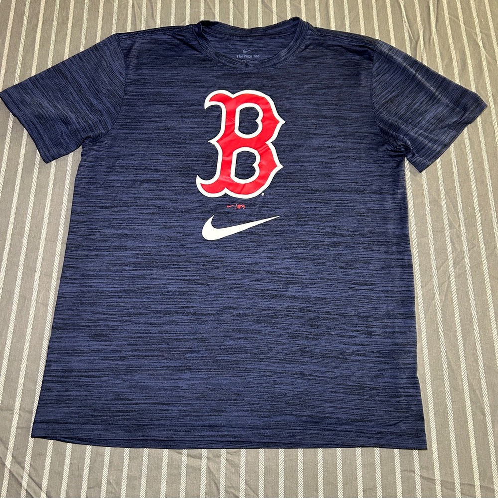 Boston Red Sox Nike 2023 Legacy Dri Fit Player Training T Shirt Mens M